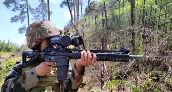 Army Vigil At LoC For Independence Day