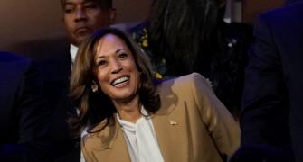 Thanks Joe: Kamala makes surprise appearance at DNC