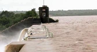 Cyclone Asna leaves no major impact on Gujarat