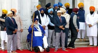 Sukhbir Badal performs 'sewadar' duty at Golden Temple