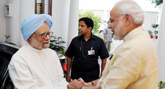 No PM uttered such hateful...: Manmohan attacked Modi