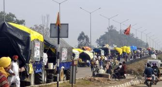 Farmers to start Delhi march, cops to seize bulldozers