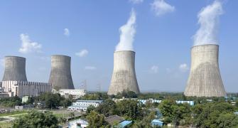 Govt to rope in pvt sector to build small N-reactors
