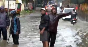 Heavy rains flood several areas of Pune, 4 dead