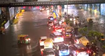 Red alert sounded as Delhi roads 'turn into rivers'