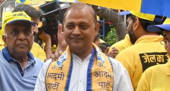 Exit polls: Somnath Bharti to 'shave his head' if...