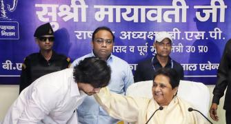 Mayawati declares nephew Akash as her heir again