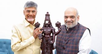 Naidu back with NDA as TDP-BJP announce tie-up