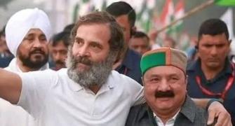 Who is Kishori Lal Sharma, Cong's candidate in Amethi?