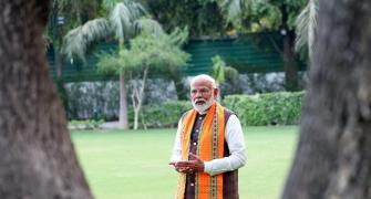 Ahead of LS poll results, Modi to meditatefor 24 hrs