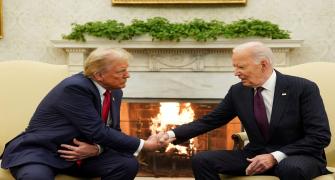 Biden meets Trump, both pledge smooth transition