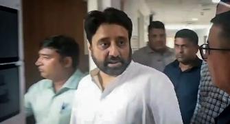 Court orders 'immediate release' of Amanatullah Khan