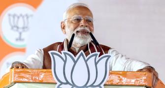 Cong lodges complaints with EC against Modi, Shah