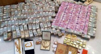 Maha poll: Over Rs 536cr cash, goods seized so far