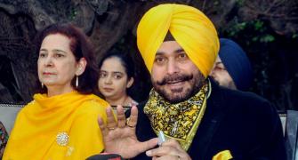 Special diet cure cancer? Navjot Sidhu clarifies