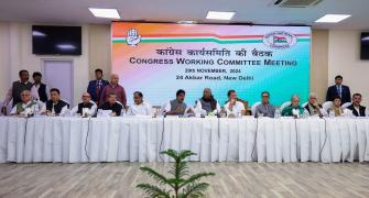 Tough decisions need to be taken: Kharge in CWC meet