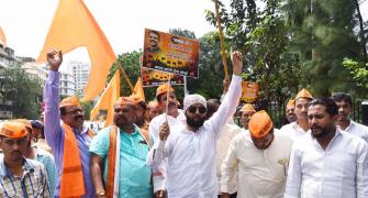 Maratha protestors manhandle OBC activist in Pune