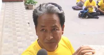 Sonam Wangchuk sits on fast at Ladakh Bhawan