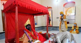 Kali crown gifted by Modi stolen from B'desh temple