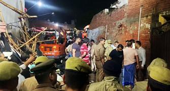 10 killed as 3-storey house collapses in UP's Meerut