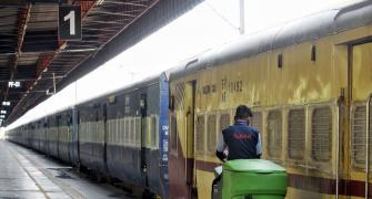 Stones pelted at Swatantrata Senani Express in Bihar