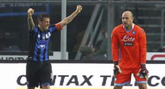 Serie A: Denis double sinks blundering Napoli