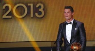 Ronaldo wins World Player of the Year for second time