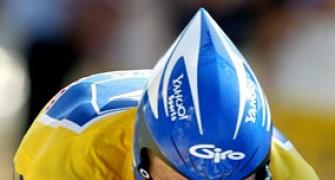Armstrong wants to race for two more years
