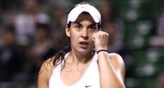 Bartoli to face Rezai in Bali final