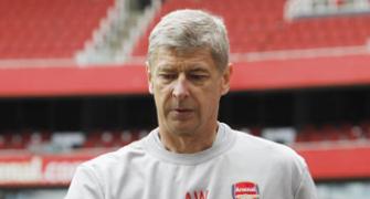 Now every manager arrives on a red carpet: Wenger