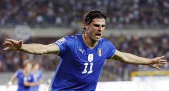 Italy turn on style to beat Bulgaria