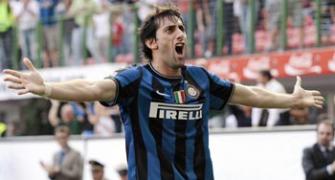 Eto'o, Milito ensure Inter win over Parma