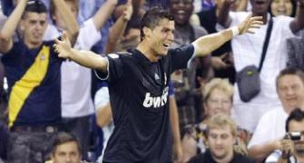 Ronaldo secures Real win, Ibra inspires Barca