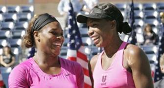 Venus and Serena Williams win US doubles crown