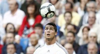 Ronaldo double leads Real to 5-0 rout of Xerez