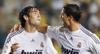 Ronaldo, Kaka give Real 2-0 win at Villarreal