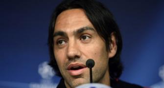 Nesta has arm surgery, could play Serie A opener