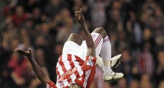 Premier League: Stoke edge Aston Villa