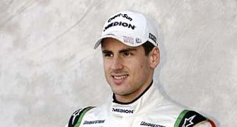 Sutil to start 16th, Liuzzi 17th at Singapore GP