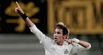 Neymar sends Santos into Club World final