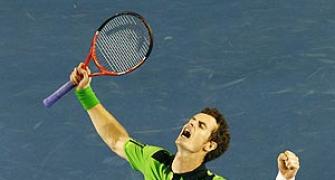 Murray grinds past Ferrer into Aus Open final