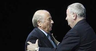 Blatter wins final FIFA term, pledges reform