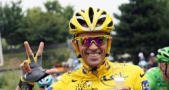 Cloud hangs over Contador's Tour