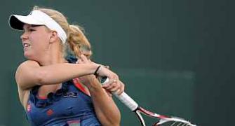 Wozniacki eases through at Indian Wells