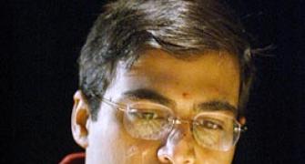 Tal memorial: Anand remains joint fifth