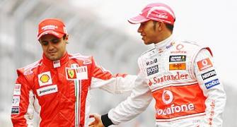 Hamilton hugs Massa to end feud