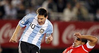 Argentina, Uruguay score four in World Cup qualifiers