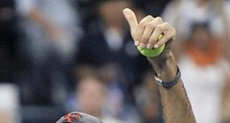 US Open: Ruthless Federer races to win over Monaco