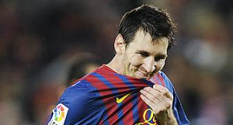 Messi first since Mueller to net 60 goals
