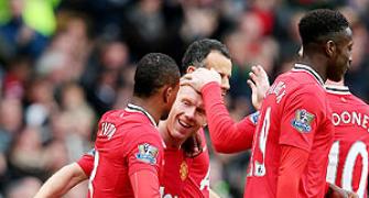 EPL: Controversial penalty sets United on victory way